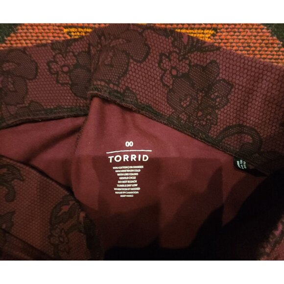 Torrid Women's Floral-Print Textured Burgundy Leggings Size 00 - Picture 2 of 9